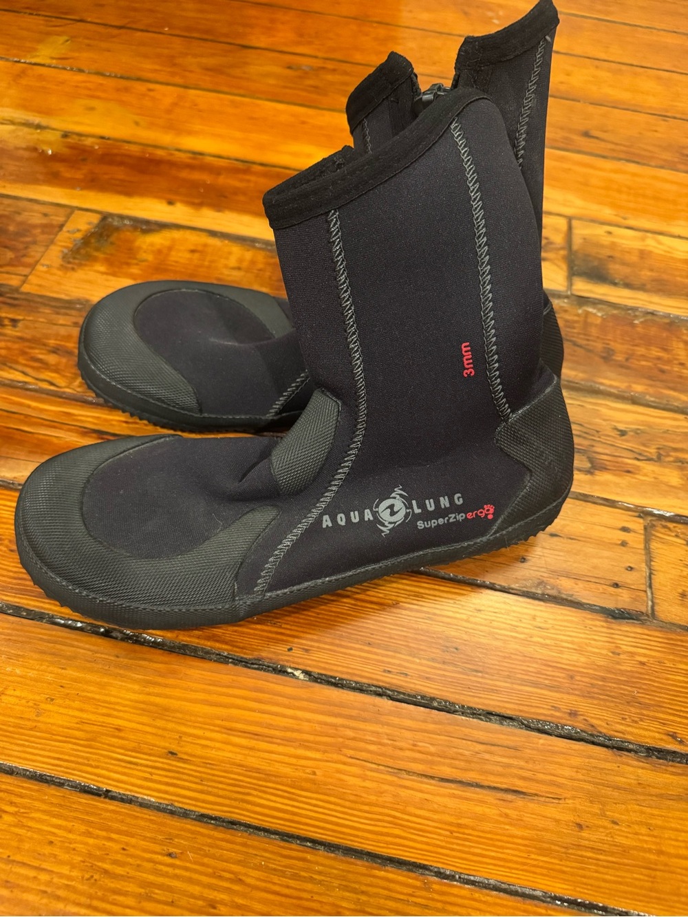 Aqua Lung Men’s 3mm Black Neoprene Dive Boots